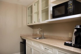 Hilton Garden Inn Auburn Riverwatch