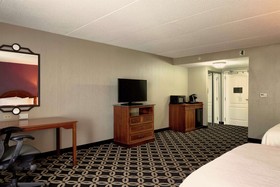 Hilton Garden Inn Auburn Riverwatch