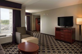 Hilton Garden Inn Auburn Riverwatch