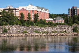 Hilton Garden Inn Auburn Riverwatch