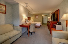 Senator Inn & Spa