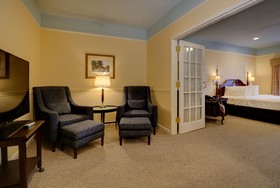 Senator Inn & Spa