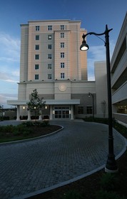 Hollywood Casino Hotel & Raceway