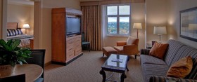 Hollywood Casino Hotel & Raceway