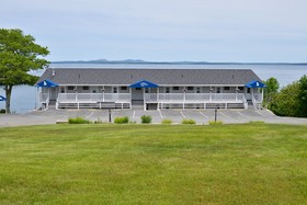 Atlantic Oceanside Hotel & Conference Center