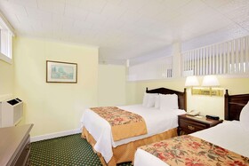 Days Inn by Wyndham Bar Harbor
