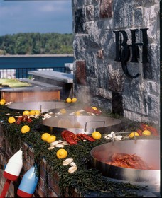 Harborside Hotel, Spa & Marina