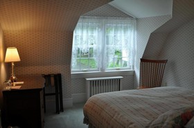 Stone Throw Cottage