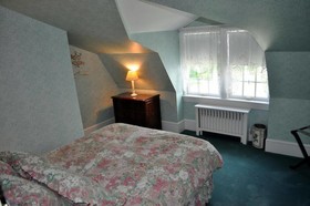 Stone Throw Cottage