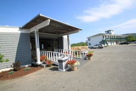 The Wonder View Inn