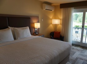 Belfast Harbor Inn