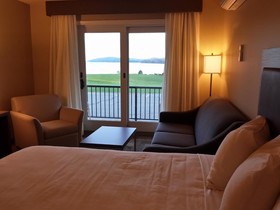 Belfast Harbor Inn