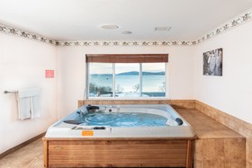 Fireside Inn & Suites Ocean's Edge