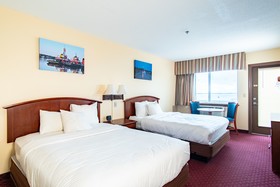 Fireside Inn & Suites Ocean's Edge