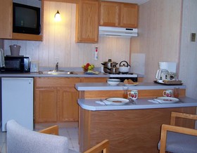 Seascape Motel & Cottages