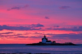 Harbor House Inn