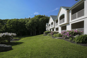 Spruce Point Inn Resort & Spa