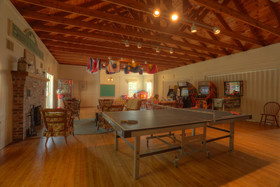 Spruce Point Inn Resort & Spa