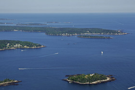 Spruce Point Inn Resort & Spa