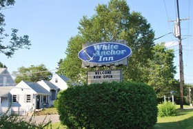 White Anchor Inn