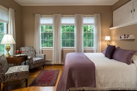 Hawthorn Inn