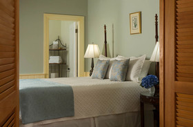 Hawthorn Inn