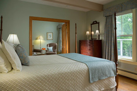 Hawthorn Inn