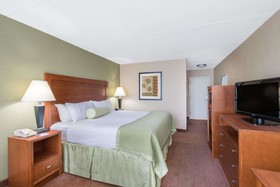 Hawthorn Extended Stay by Wyndham Ellsworth / Bar Harbor