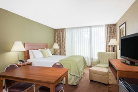 Hawthorn Extended Stay by Wyndham Ellsworth / Bar Harbor