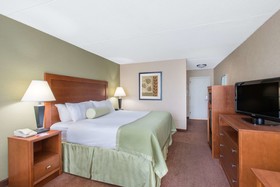 Hawthorn Extended Stay by Wyndham Ellsworth / Bar Harbor