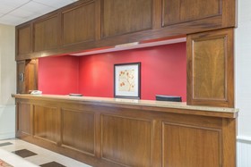 Hawthorn Extended Stay by Wyndham Ellsworth / Bar Harbor