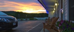 Mount Blue Motel