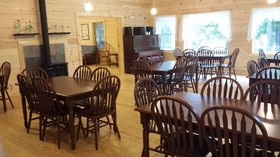 Echo Lake Lodge & Cottages