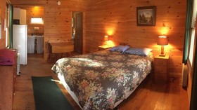 Echo Lake Lodge & Cottages