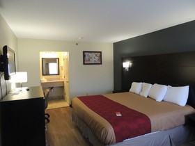 Econo Lodge Freeport