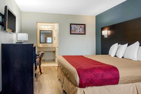 Econo Lodge Freeport