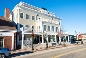 Capital Resorts - 84 Main