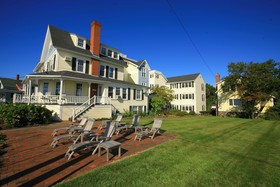 The Beach House Inn