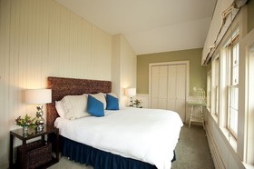 The Beach House Inn