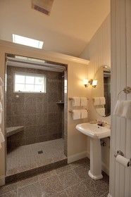 The Beach House Inn