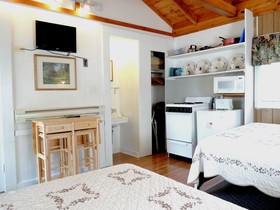 Shorelands Guest Resort