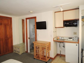 Shorelands Guest Resort