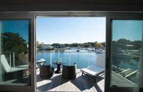 The Boathouse Waterfront Hotel and Restaurant