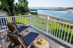 The Breakwater Inn & Spa