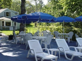 The Lodge On The Cove