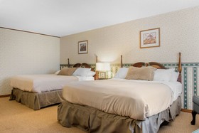 Coachman Inn