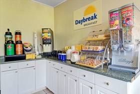 Days Inn by Wyndham Kittery