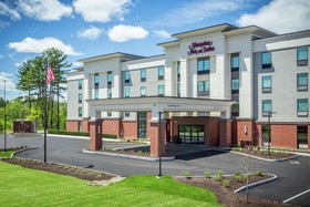 Hampton Inn & Suites Kittery