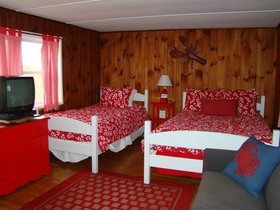 Bay Leaf Cottages & Bistro