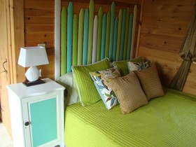 Bay Leaf Cottages & Bistro